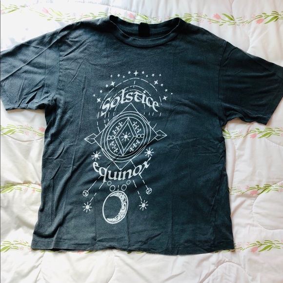 Solstace Equinox Tee - Picture 3 of 4